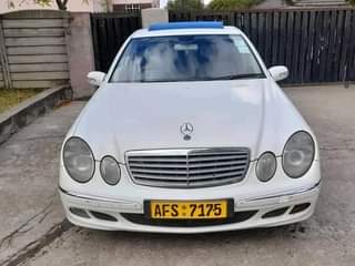 mercedes benz e300