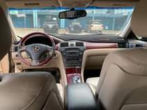 A picture of Lexus es300