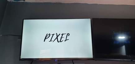 A picture of Pixel tv 32 on sell 270k in banda kireka call