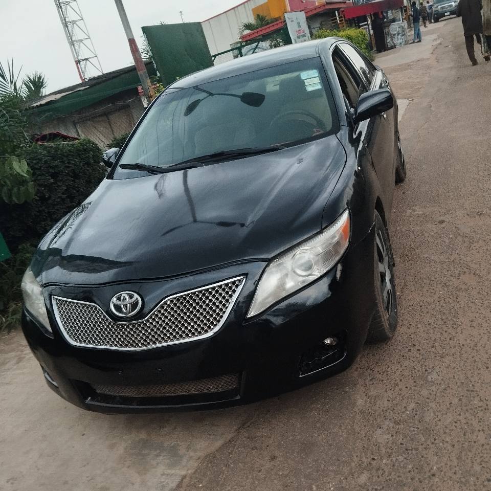 A picture of Toyota Camry 08 4plugs Good engine Good gear selection very