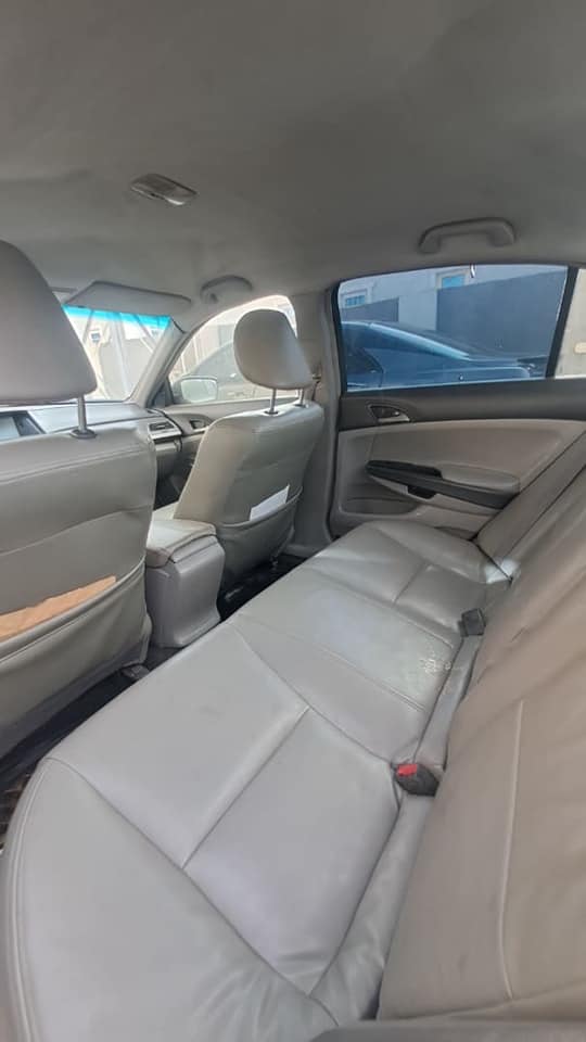 A picture of HONDA ACCORD 2010