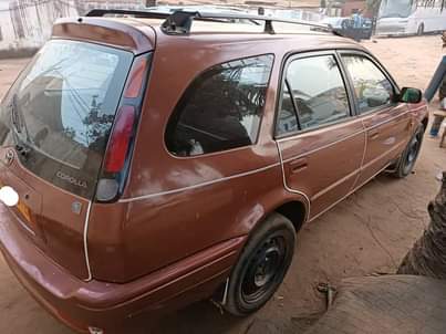 A picture of TOYOTA COROLLA ETOLS