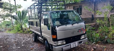 toyota dyna