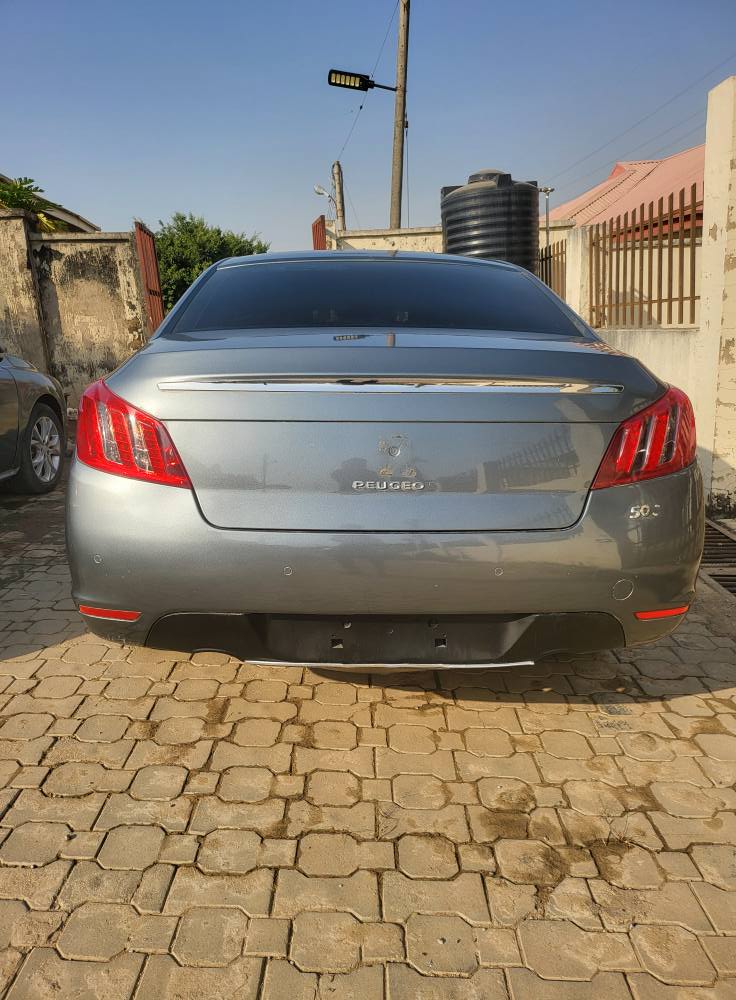 A picture of Distress Two units of Peugeot 508 2014