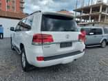 A picture of Landcruiser V8 Mil 270 Call 0621043010