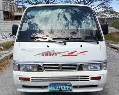 Nissan urvan escapade for sale hot sale second hand