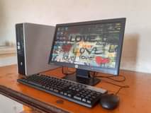 A picture of DESKTOP Hp