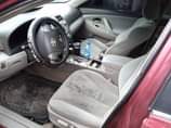 A picture of 2006 Toyota Camry in very good condition Sound engine and