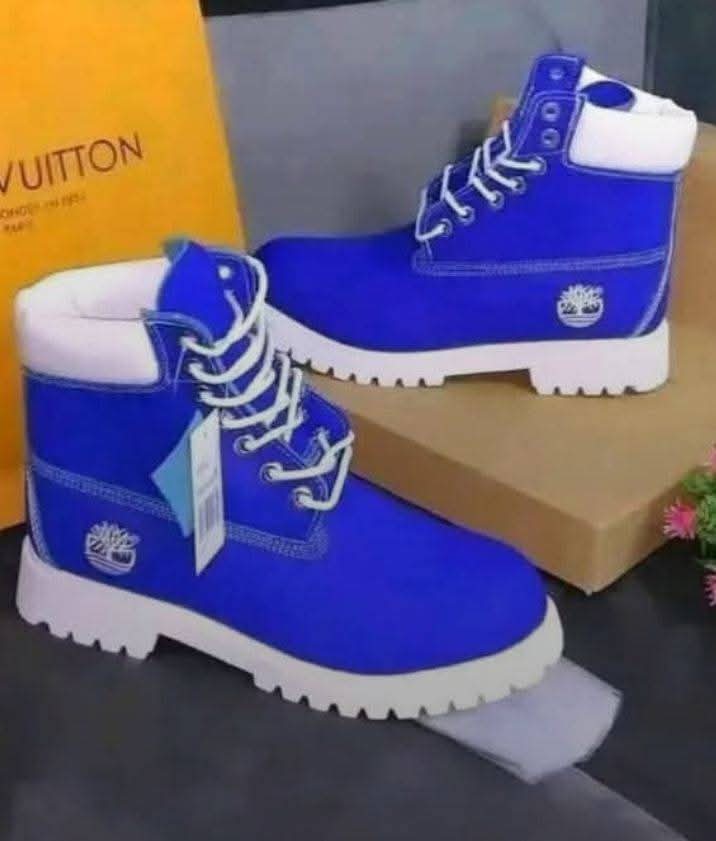 A picture of Timberland boots available kes200