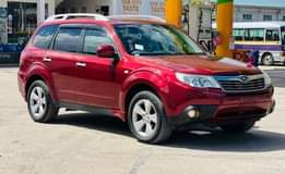 A picture of 2010 subaru forester maroun