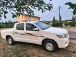 A picture of Distress alert 2012 short frame Toyota hilux with 2TR ENGINE