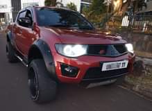 mitsubishi l200