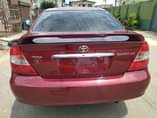 A picture of 2004 Toyota