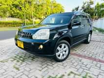 A picture of X Trail 0677910665
