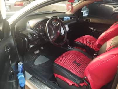 A picture of Peugeot cc 2006