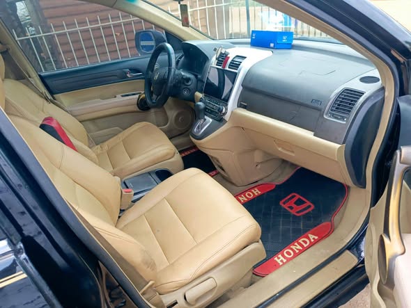 A picture of Honda crv 2008