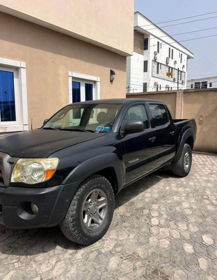 A picture of Extremely clean registered 2009 Toyota Tacoma double cabin