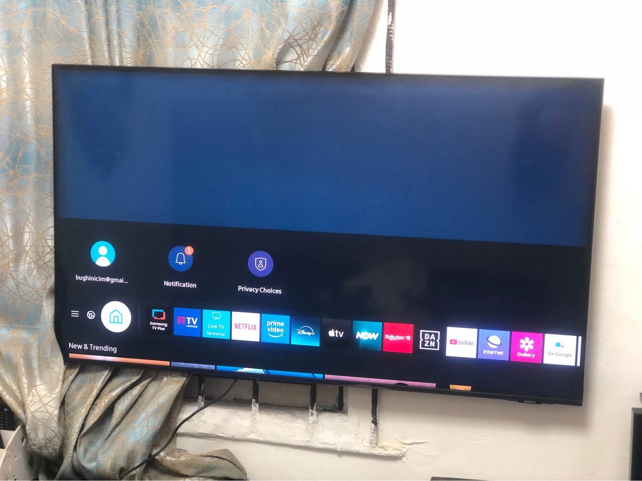 A picture of Samsung smart tv 2023 50inch