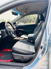 A picture of EXTREMELY CLEAN 2012 TOYOTA CAMRY GOING FOR 7 850M NOTHING