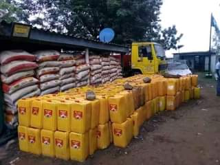 A picture of Auction Of Bags of Rice and Oil Call 09132178348 or
