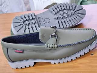A picture of Shoes
