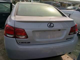 A picture of Lexus GS350 05