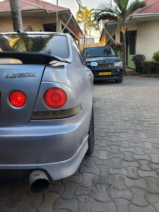 used toyota altezza