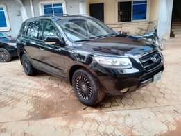 A picture of 2009 Hyundai Santa Fe 3 seaters AC working custom paper