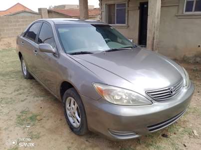 A picture of Neatly Used 04 Toyota Camry 0 8 0 8 5