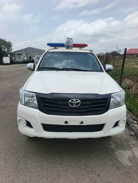 A picture of Clean used 2010 manual Toyota hilux in a very condition