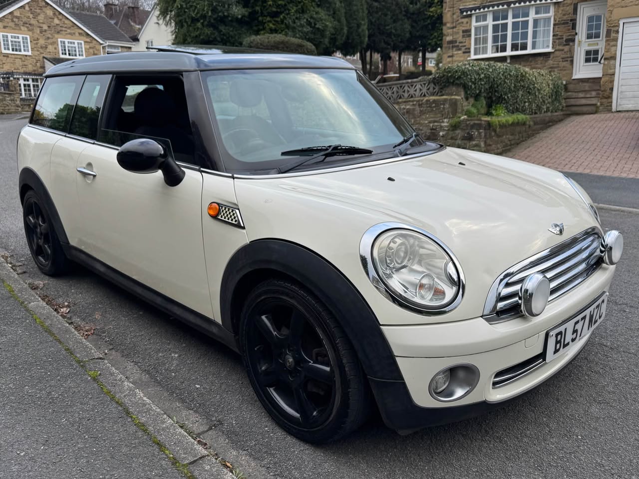 mini cooper clubman