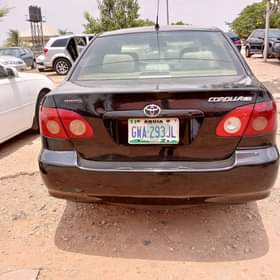 A picture of Extremely super sharp Toyota Corolla 06 Model FLASH ON FIRST