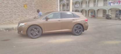 A picture of A very clean venzer 2010 for sale just 4 months