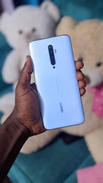 A picture of Oppo Reno 2f
