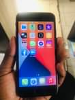 A picture of IPhone 8 64GB