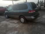 A picture of Toyota Sienna 2003 Model