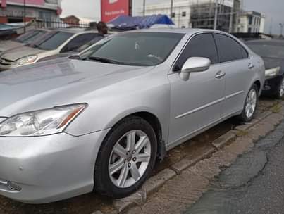 A picture of 2008 Lexus es350 Neatly Used