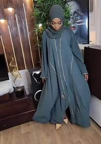A picture of Abaya orignal