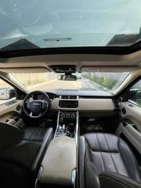 A picture of 2014 Range Rover Sport