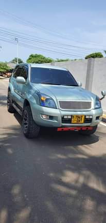 A picture of TOYOTA PRADO DIAMOND