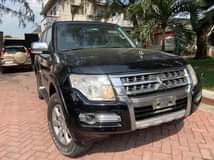 A picture of Super Sharp registered Mitsubishi Pajero 2014