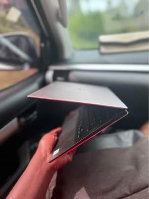 A picture of USED Dell XPS 13 9350