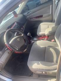 A picture of 06 Toyota Camry LE