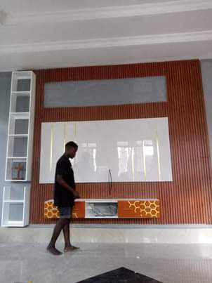 A picture of NJOO TUKUJENGEE WALL TV YA KSASA TUPGE 255715 500597 255767