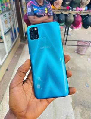 A picture of infinix smart 6 gb 32 ram 2 internet 4G iko