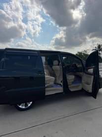 A picture of Toyota Alphard