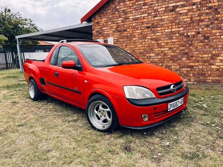 corsa utility