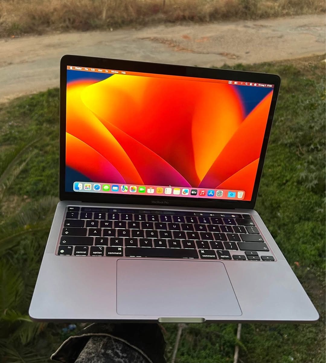 classifieds/laptops