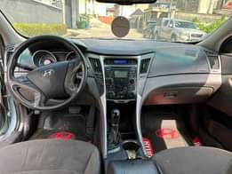 A picture of Super Excellent Hyundai Sonata 2013 TOKS STANDARD Fabric seats interior