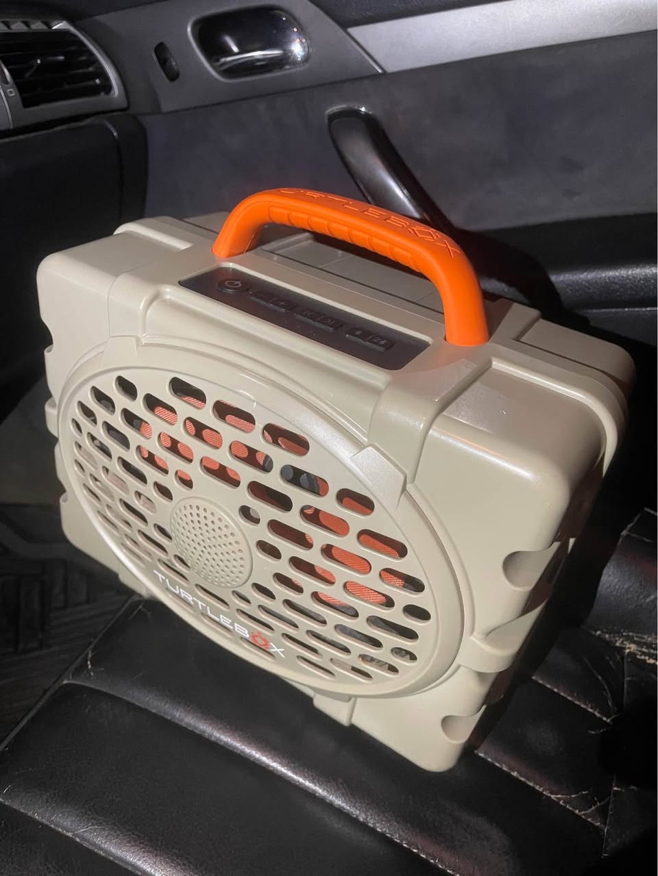 A picture of Turtle box Bluetooth speaker